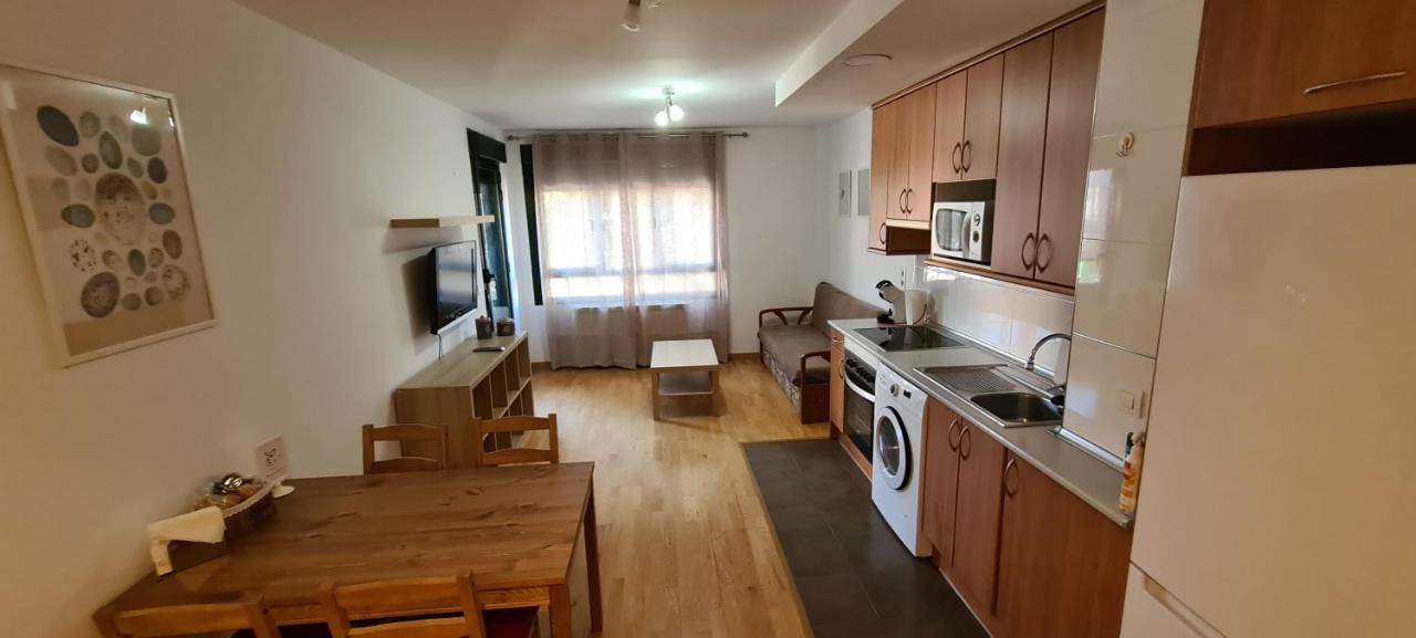 Appartement El Llano Job&Family à La Puebla De Alfinden Extérieur photo