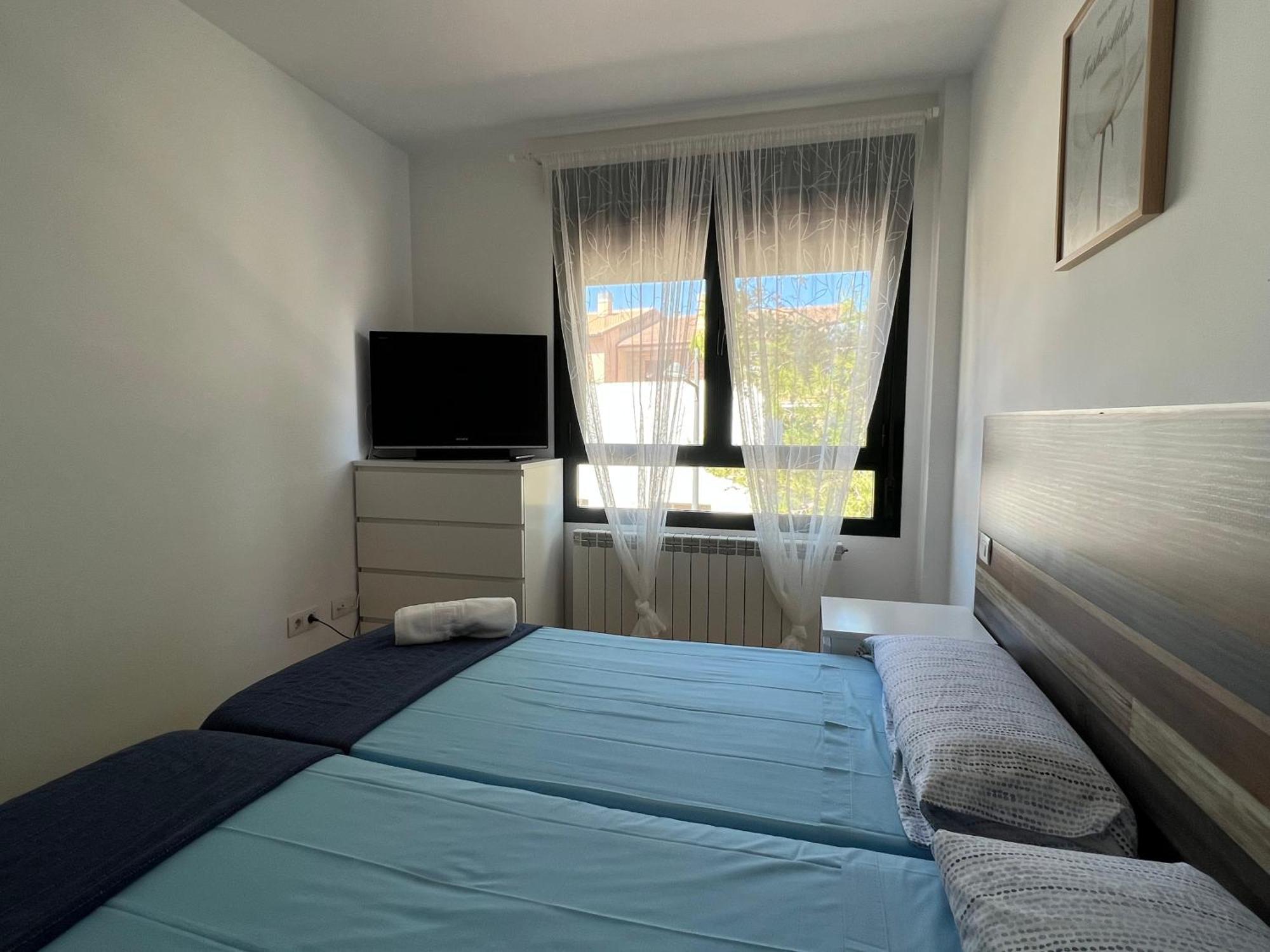 Appartement El Llano Job&Family à La Puebla De Alfinden Extérieur photo