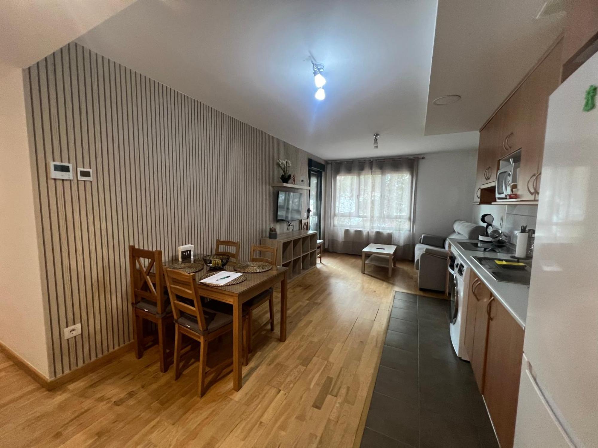 Appartement El Llano Job&Family à La Puebla De Alfinden Extérieur photo